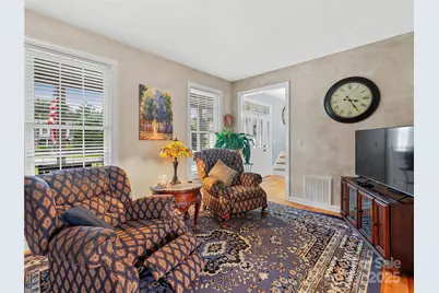 62 Classic Oaks Circle, Hendersonville, NC 28792 - Photo 5