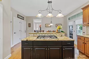 62 Classic Oaks Cir, Hendersonville, NC 28792 - Photo 15