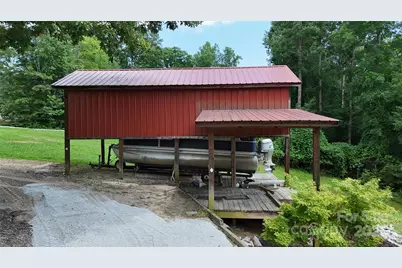 37 Bream Loop Road, Marion, NC 28752 - Photo 5