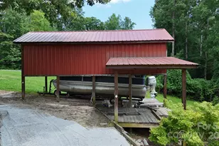 37 Bream Loop Rd, Marion, NC 28752 - Photo 5