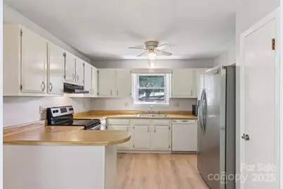 264 Cashdon Drive, Mills River, NC 28759 - Photo 17