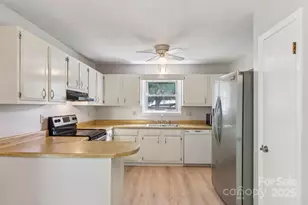 264 Cashdon Dr, Mills River, NC 28759 - Photo 17