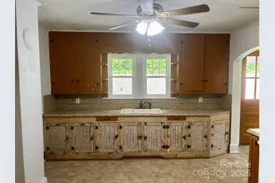 404 Huffman Street, Morganton, NC 28655 - Photo 11