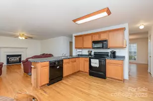 1010 James St, Charlotte, NC 28216 - Photo 11