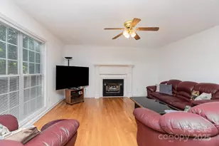 1010 James St, Charlotte, NC 28216 - Photo 9