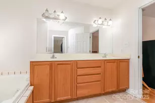 1010 James St, Charlotte, NC 28216 - Photo 21