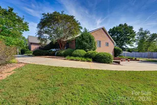 3132 Fox Den Cir, Iron Station, NC 28080 - Photo 9