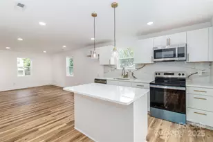 317 S High St, Lincolnton, NC 28092 - Photo 7