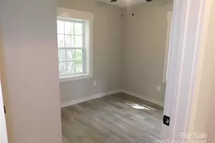 809/812 Marve St, Gastonia, NC 28052 - Photo 29