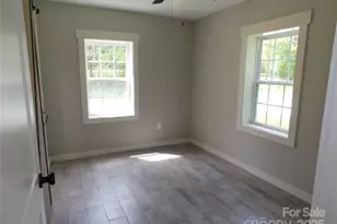 809/812 Marve St, Gastonia, NC 28052 - Photo 17