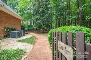 723 Beaten Path Rd, Mooresville, NC 28117 - Photo 37