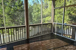 2 Flowering Cherry Dr, Asheville, NC 28805 - Photo 9