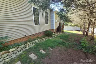 2 Flowering Cherry Dr, Asheville, NC 28805 - Photo 31