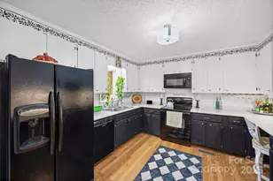 1168 Birchwood Dr, Clover, SC 29710 - Photo 9