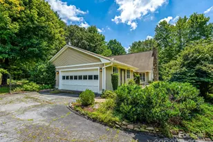 440 Rickel Dr, Hendersonville, NC 28739 - Photo 3