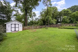 220 Ridge Dr, Harrisburg, NC 28075 - Photo 5