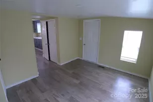 816 Olympia St, Lexington, NC 27295 - Photo 9