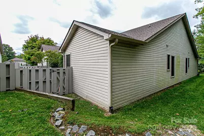 31 Tisha Lane, Hendersonville, NC 28739 - Photo 5