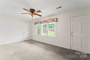 320 Forest Park Dr, Denton, NC 27239 - Photo 13