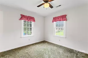 320 Forest Park Dr, Denton, NC 27239 - Photo 17