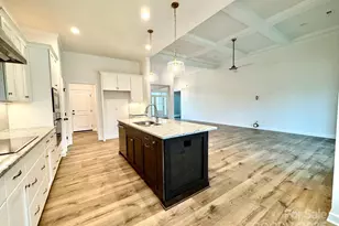 6907 Glen Abby Ln, Mount Pleasant, NC 28124 - Photo 3