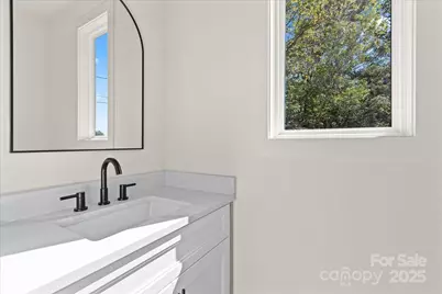 2516 Elmin Street, Charlotte, NC 28208 - Photo 9