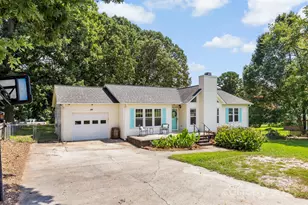 117 S Enochville Ave, Kannapolis, NC 28081 - Photo 3