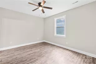 1029 Hunter Valley Rd, Shelby, NC 28150 - Photo 13