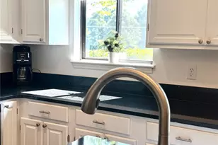 1011 Mallard Head Ln, Mooresville, NC 28117 - Photo 9