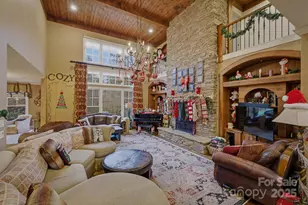 303 Constitution Dr, Morganton, NC 28655 - Photo 9