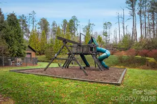 303 Constitution Dr, Morganton, NC 28655 - Photo 39