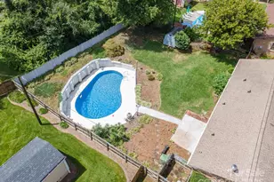 2425 Essen Ln, Gastonia, NC 28054 - Photo 31