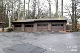 65 Maxine Ln, Hendersonville, NC 28739 - Photo 11