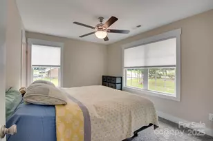 2661 N Ashe Ave, Newton, NC 28658 - Photo 19