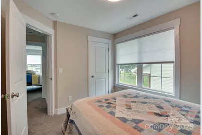 2661 N Ashe Avenue, Newton, NC 28658 - Photo 17