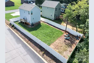 2661 N Ashe Avenue, Newton, NC 28658 - Photo 27