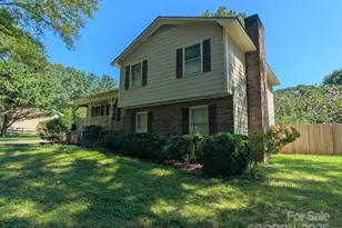 105 Redcoat Dr, Fort Mill, SC 29715 - Photo 5