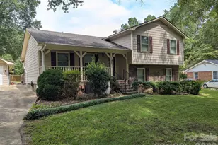 105 Redcoat Dr, Fort Mill, SC 29715 - Photo 3