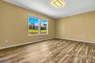 185 Bradshaw Cir, Candler, NC 28715 - Photo 19