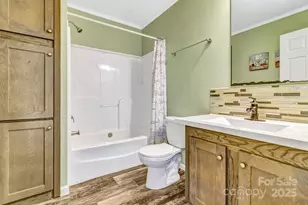 185 Bradshaw Cir, Candler, NC 28715 - Photo 29