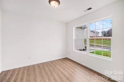 7941 Mossycup Drive, Charlotte, NC 28215 - Photo 9