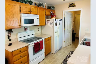 8799 Lisa Trail, Connelly Springs, NC 28612 - Photo 13