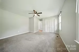 4606 Cloverwood Ln, Gastonia, NC 28052 - Photo 9