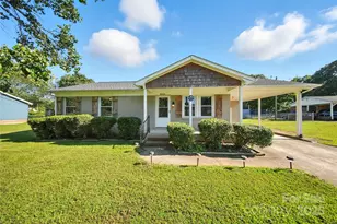 4606 Cloverwood Ln, Gastonia, NC 28052 - Photo 1