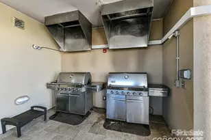 4625 E Piedmont Row Dr E, Charlotte, NC 28210 - Photo 21