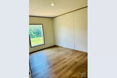 6015 Bridges Street, Catawba, NC 28609 - Photo 13