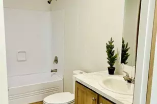 6015 Bridges St, Catawba, NC 28609 - Photo 7