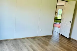 6015 Bridges St, Catawba, NC 28609 - Photo 9