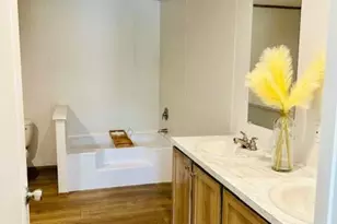 6015 Bridges St, Catawba, NC 28609 - Photo 15