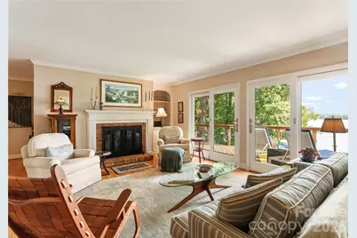 16318 Belle Isle Drive, Cornelius, NC 28031 - Photo 17